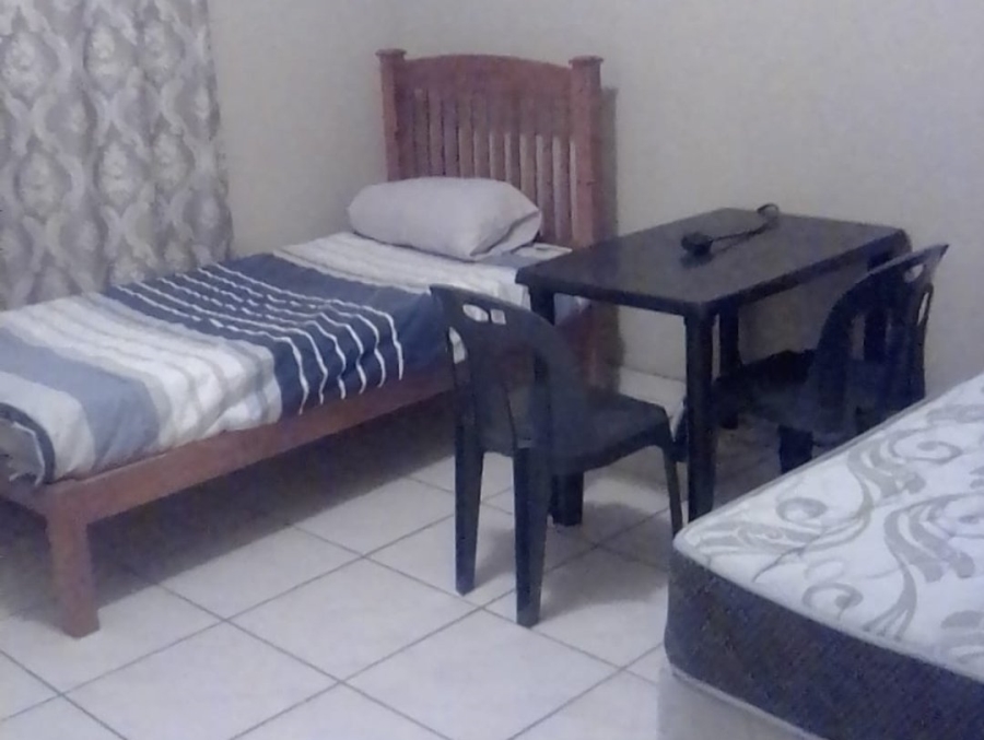 2 Bedroom Property for Sale in Arboretum Free State